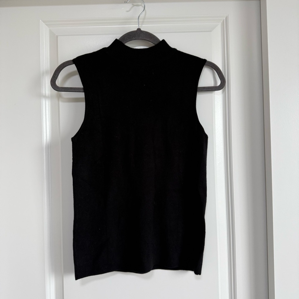 Marled Black Top Sleeveless Shirt - Picture 2 of 7